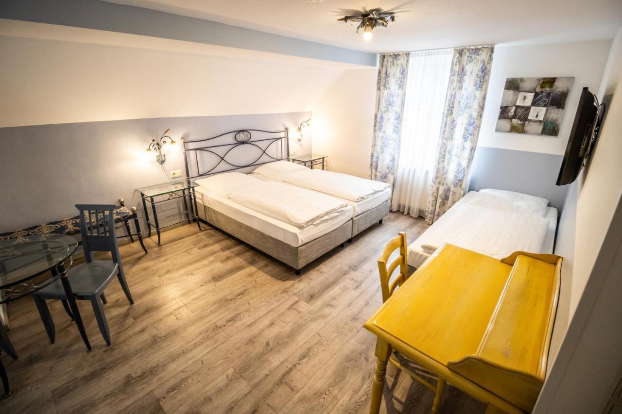 Hotel Gasthof Roessle Weingarten  Εξωτερικό φωτογραφία